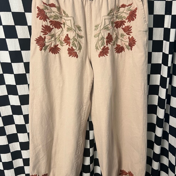 Blue Velvet whimsical embroidered joggers - Picture 2 of 16